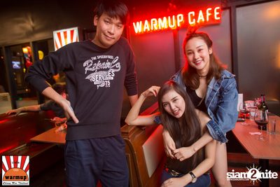 Dj Zara Gift & Mc Coga at Warm Up Cafe Chiang Mai — photo 27