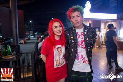 Dj Zara Gift & Mc Coga at Warm Up Cafe Chiang Mai — photo 39