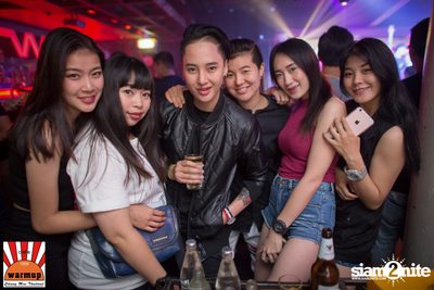 Dj Zara Gift & Mc Coga at Warm Up Cafe Chiang Mai — photo 41