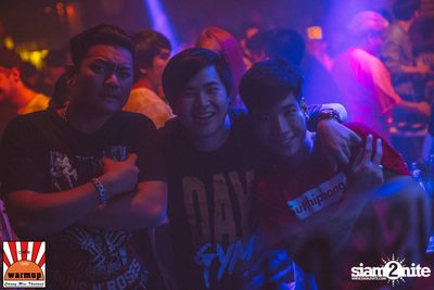 Dj Zara Gift & Mc Coga at Warm Up Cafe Chiang Mai — photo 51