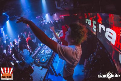 Dj Zara Gift & Mc Coga at Warm Up Cafe Chiang Mai — photo 55