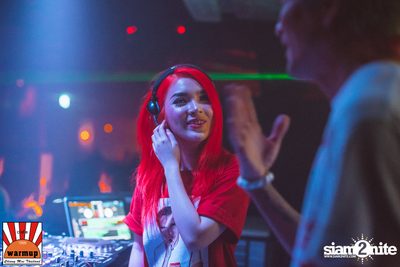 Dj Zara Gift & Mc Coga at Warm Up Cafe Chiang Mai — photo 56