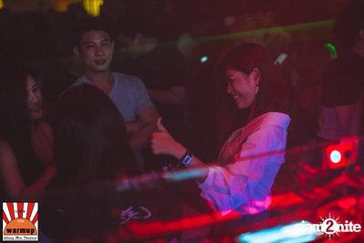 Dj Zara Gift & Mc Coga at Warm Up Cafe Chiang Mai — photo 59
