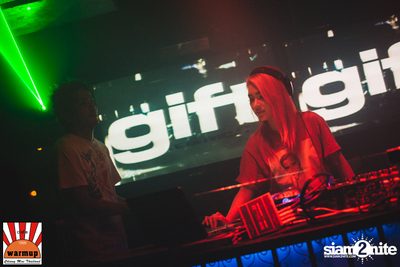 Dj Zara Gift & Mc Coga at Warm Up Cafe Chiang Mai — photo 66