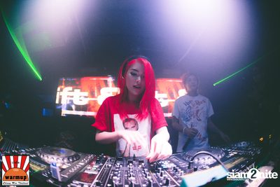 Dj Zara Gift & Mc Coga at Warm Up Cafe Chiang Mai — photo 70