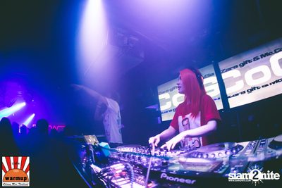 Dj Zara Gift & Mc Coga at Warm Up Cafe Chiang Mai — photo 71