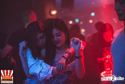 Dj Zara Gift & Mc Coga at Warm Up Cafe Chiang Mai — photo 76