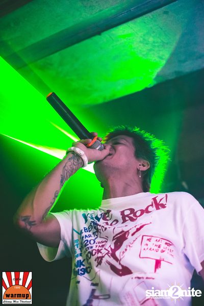Dj Zara Gift & Mc Coga at Warm Up Cafe Chiang Mai — photo 77