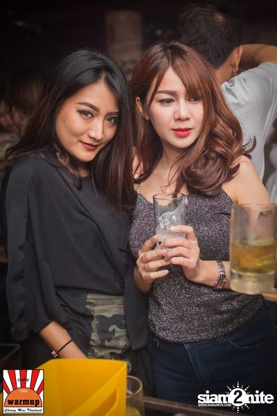 Dj Zara Gift & Mc Coga at Warm Up Cafe Chiang Mai — photo 87