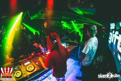 Dj Zara Gift & Mc Coga at Warm Up Cafe Chiang Mai — photo 97