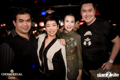 Ben Chalatit Live at The View Bar & Restaurant — photo 11