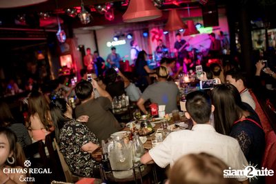 Ben Chalatit Live at The View Bar & Restaurant — photo 12