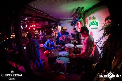 Ben Chalatit Live at The View Bar & Restaurant — photo 41