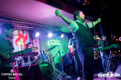 Ben Chalatit Live at The View Bar & Restaurant — photo 54