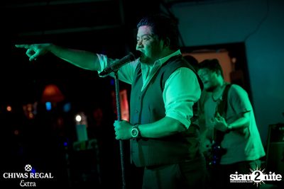 Ben Chalatit Live at The View Bar & Restaurant — photo 65