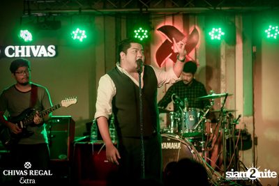 Ben Chalatit Live at The View Bar & Restaurant — photo 81