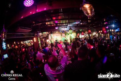 Ben Chalatit Live at The View Bar & Restaurant — photo 86