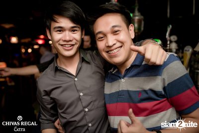 Ben Chalatit Live at The View Bar & Restaurant — photo 89