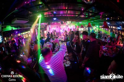 Ben Chalatit Live at The View Bar & Restaurant — photo 121