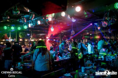 Ben Chalatit Live at The View Bar & Restaurant — photo 133