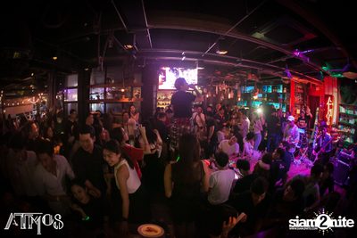 Cocktail Live ที่ แอทโมส ทองหล่อ — photo 96