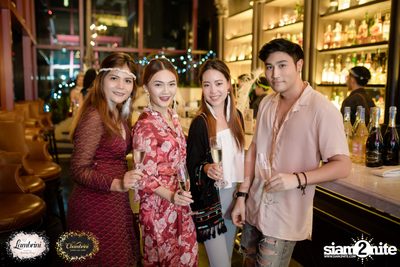 Bohemian Night ที่ โมโจ เลานจ์ บาร์ — photo 21
