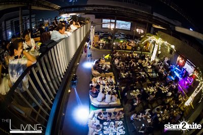 Atom & Lula at The Living Bistro & Bar Pattaya — photo 13
