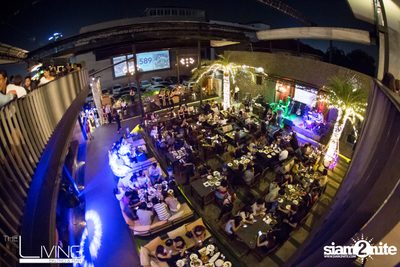 Atom & Lula at The Living Bistro & Bar Pattaya — photo 14