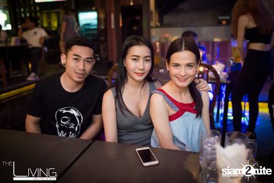 Atom & Lula at The Living Bistro & Bar Pattaya — photo 20
