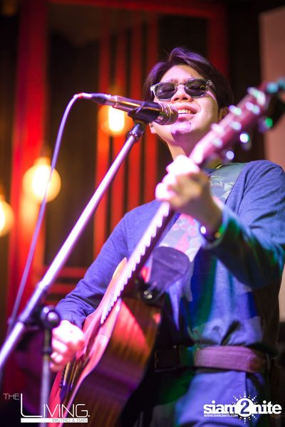 Atom & Lula at The Living Bistro & Bar Pattaya — photo 28