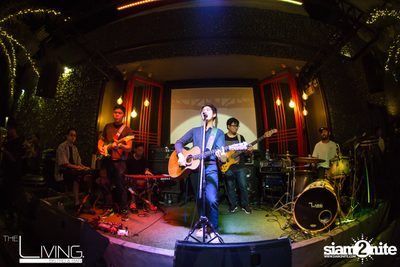 Atom & Lula at The Living Bistro & Bar Pattaya — photo 32