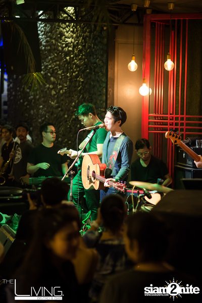 Atom & Lula at The Living Bistro & Bar Pattaya — photo 42