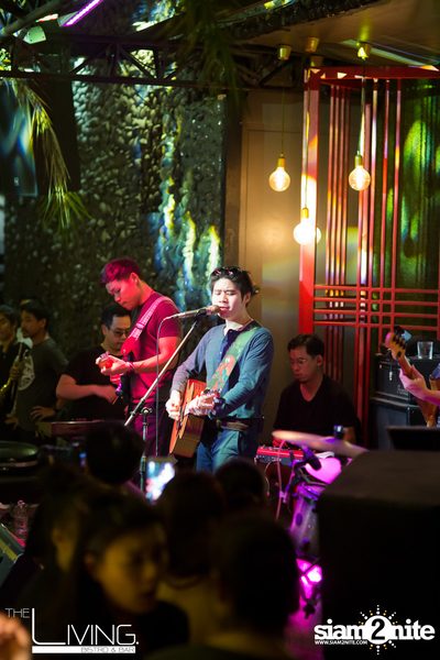 Atom & Lula at The Living Bistro & Bar Pattaya — photo 43