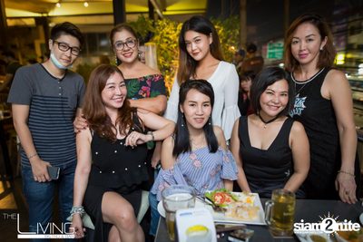 Atom & Lula at The Living Bistro & Bar Pattaya — photo 48