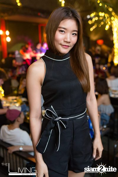 Atom & Lula at The Living Bistro & Bar Pattaya — photo 57