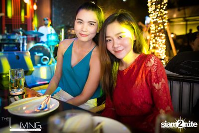 Atom & Lula at The Living Bistro & Bar Pattaya — photo 62