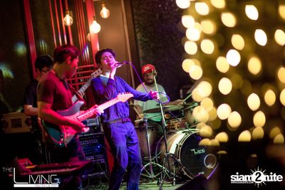 Atom & Lula at The Living Bistro & Bar Pattaya — photo 66