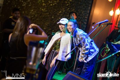 Atom & Lula at The Living Bistro & Bar Pattaya — photo 90