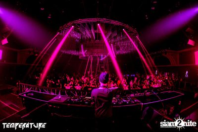 Temperature นำเสนอ Headhunterz ที่ โบน พัทยา — photo 17