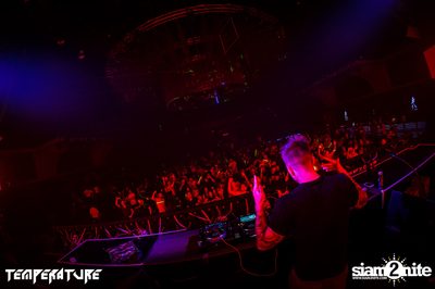 Temperature นำเสนอ Headhunterz ที่ โบน พัทยา — photo 46