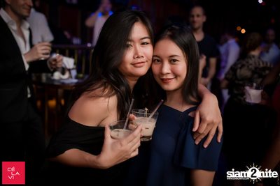 Flash Friday ที่ เซ ลา วี — photo 67