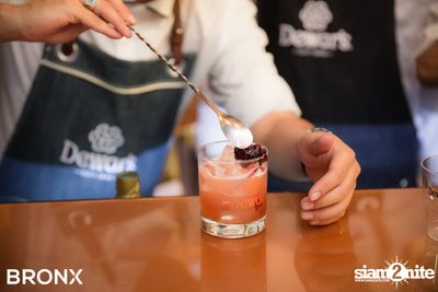 BRONX Soft Opening Party (อัลบั้มที่ 1) — photo 8