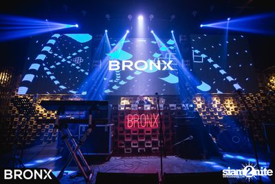 BRONX Soft Opening Party (อัลบั้มที่ 1) — photo 19
