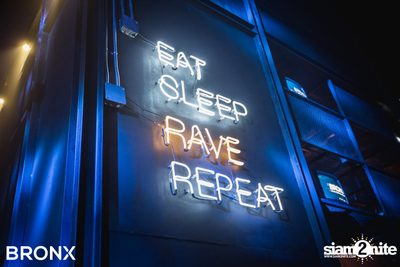 BRONX Soft Opening Party (อัลบั้มที่ 1) — photo 22