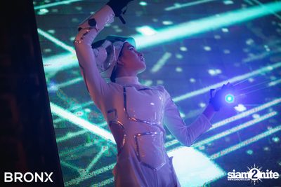 BRONX Soft Opening Party (อัลบั้มที่ 1) — photo 99