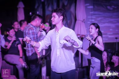 RECU Hotel Class 9 Pool Party at Hotel Icon Bangkok  — photo 83