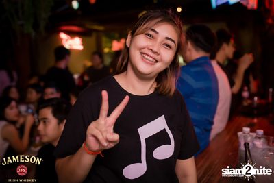 คืนวันอังคาร ที่ เดอะ คาสเซ็ท มิวสิค บาร์ เอกมัย — photo 69