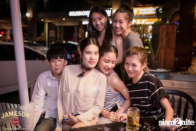 คืนวันอังคาร ที่ เดอะ คาสเซ็ท มิวสิค บาร์ เอกมัย — photo 78