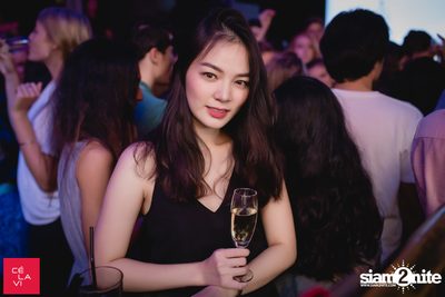 Crush Wednesdays ที่ เซ ลา วี — photo 43