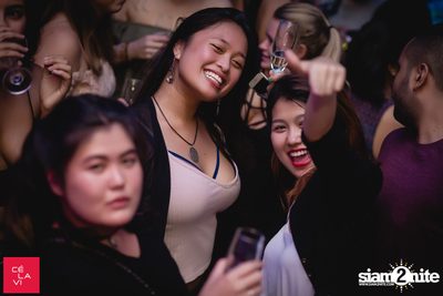 Crush Wednesdays ที่ เซ ลา วี — photo 53